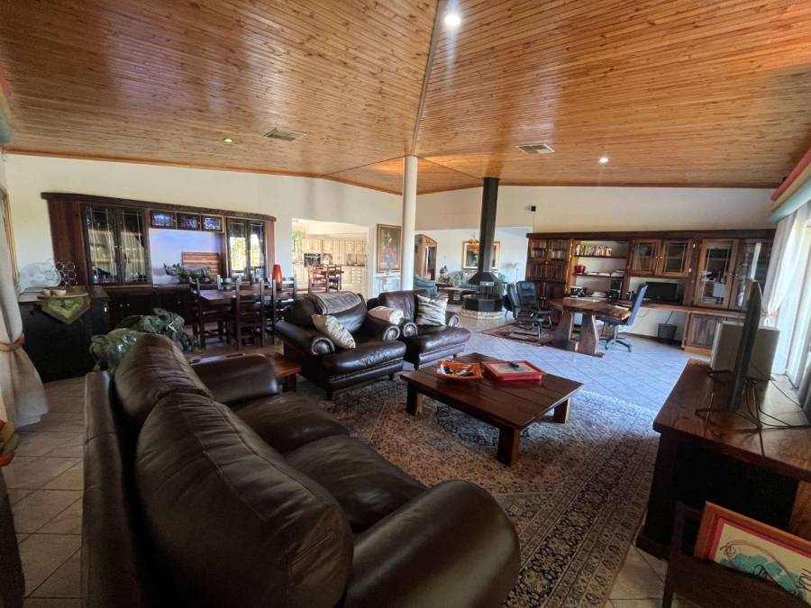 4 Bedroom Property for Sale in Keidebees Northern Cape